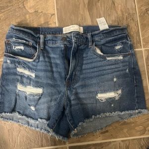 Midi rise boyfriend short
